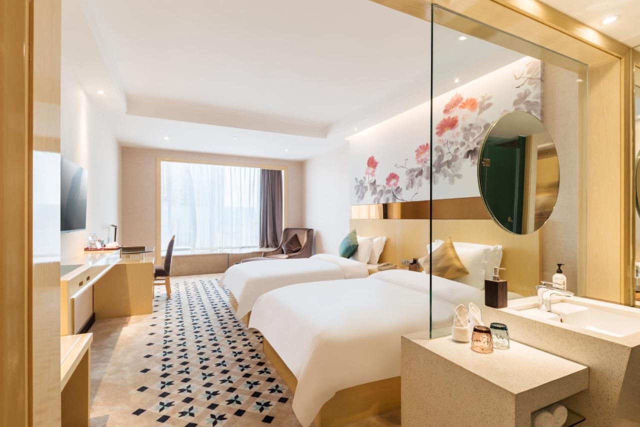 Paco Hotel Suyuan Metro Guangzhou-Free Shuttle Bus For Canton Fair Eksteriør billede