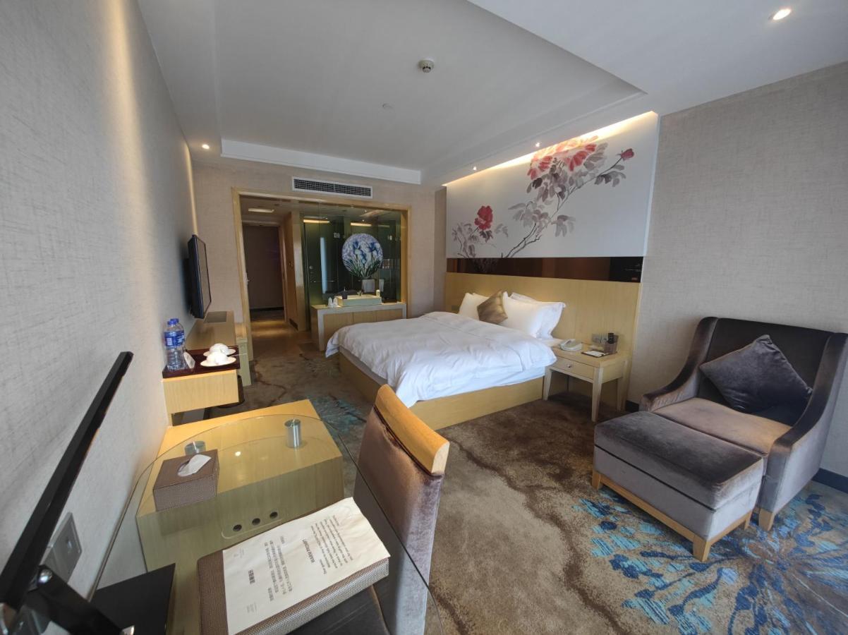 Paco Hotel Suyuan Metro Guangzhou-Free Shuttle Bus For Canton Fair Eksteriør billede